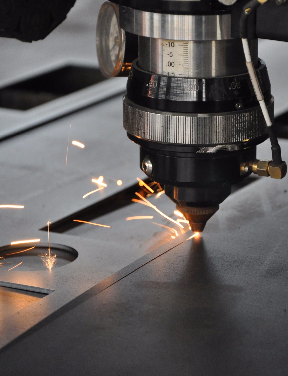 Corte a Laser Fibra Óptica em Aço Carbono e Inox
